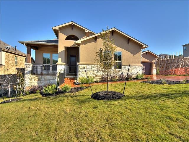 1st image of 207 Woodlands Ct