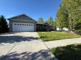 641 NE Posey Ct, Madras, OR 97741