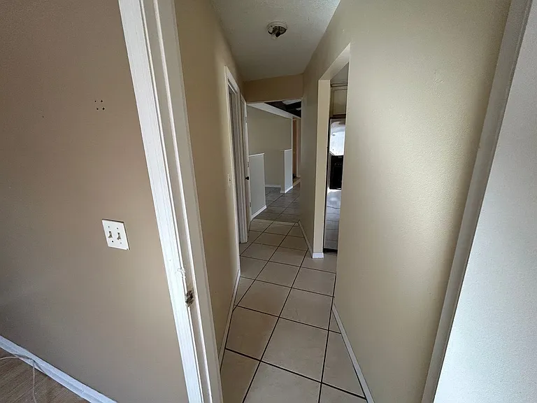 1649 Georgetowne Blvd — Photo 14
