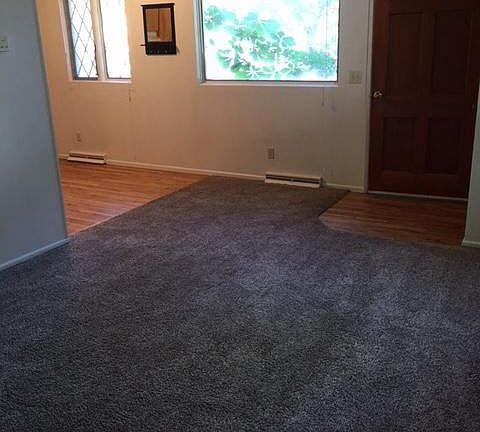 5th image of 877 Evans Ave