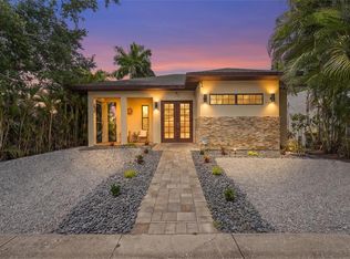 1775 7th St, Sarasota, FL 34236