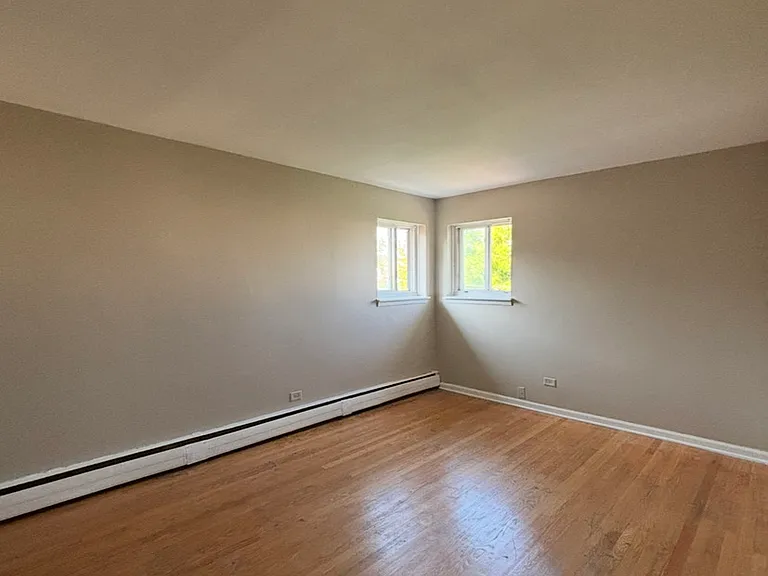 12448 Fairview Ave #2W — Photo 7