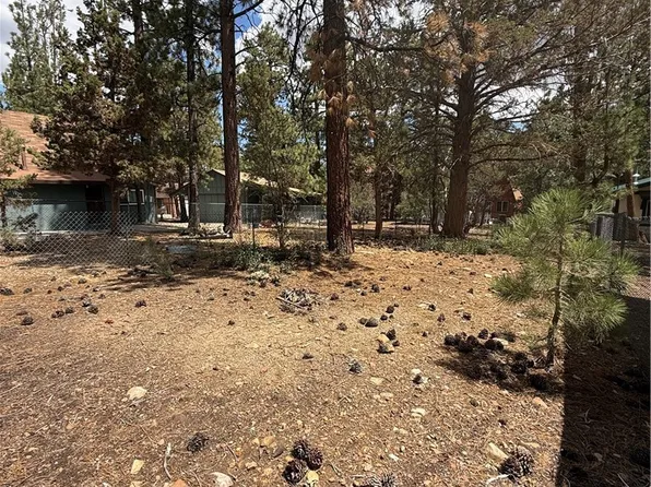 569 Victoria Ave Lot 17, Sugarloaf, CA 92386