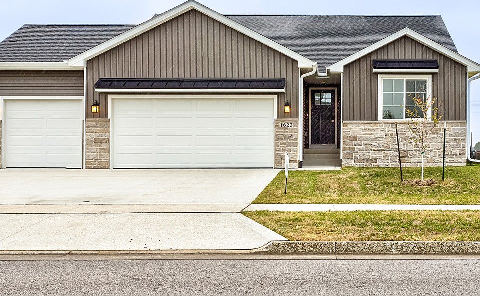 1st image of 1623 Ledges Dr