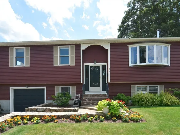 978 Chaffee St, New Bedford, MA 02745
