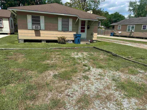 334 Maryland Ave, Port Allen, LA 70767