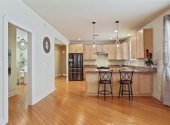 4th image of 6116 Memphis St