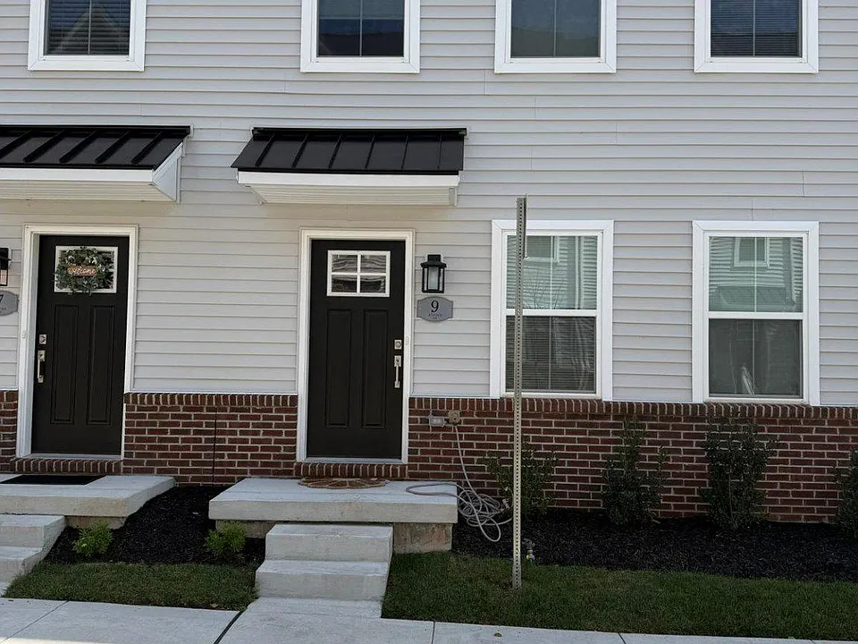 9 Atkins Dr