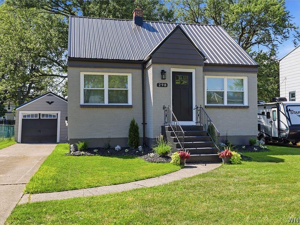 1st image of 298 Lowell Rd