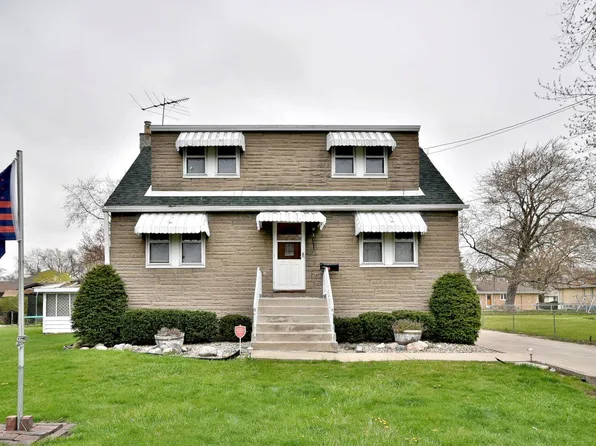 10612 Montana St, Melrose Park, IL 60164