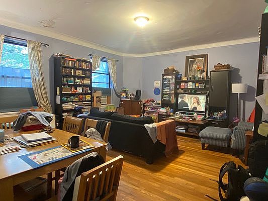 1st image of 925 W End Ave #1F