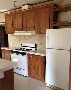 3rd image of 281 SE Bear Run St