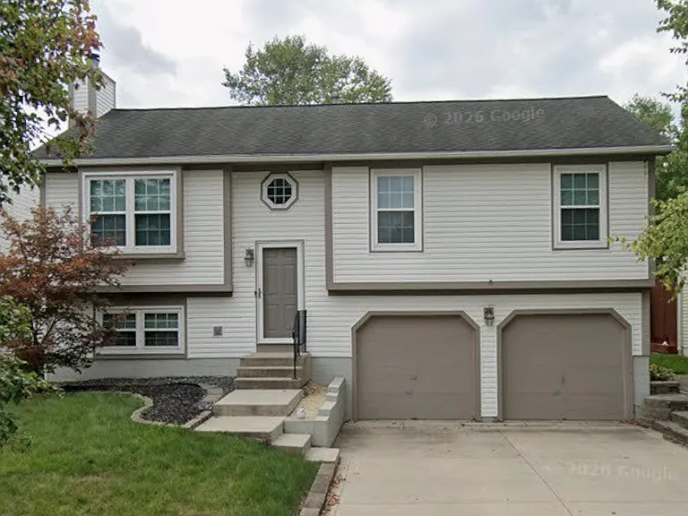 7777 Kiowa Way — Photo 1