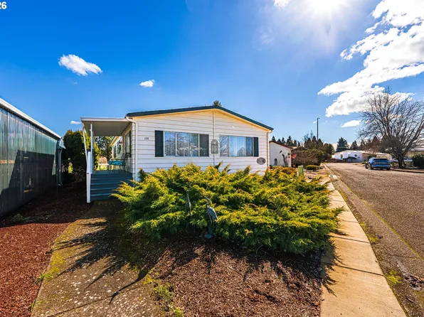 1199 N Terry St Space 128, Eugene, OR 97402