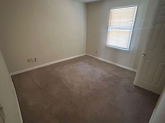 4th image of 174 Chestlehurst Rd