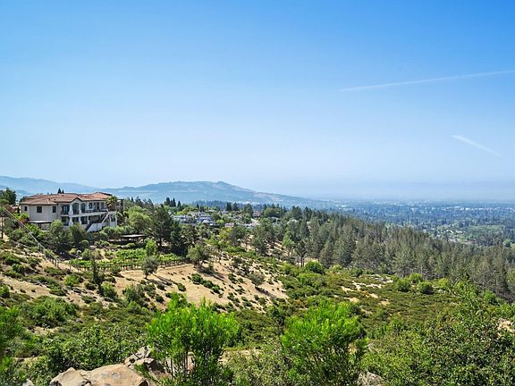 4th image of 3801 Rocky Point Way