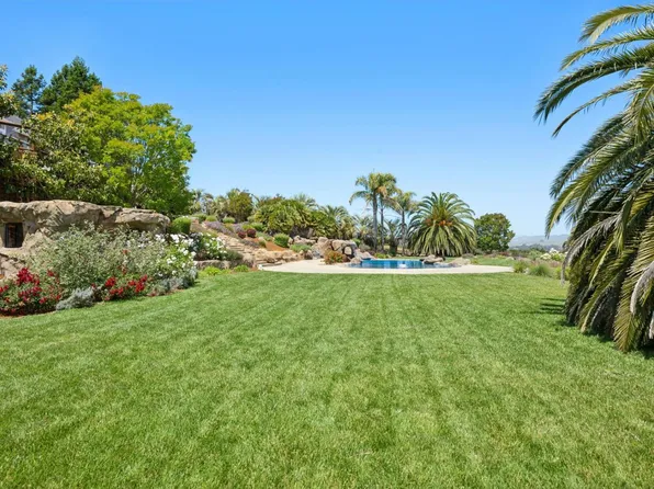 394 Monte Vista Lane, Petaluma, CA 94952