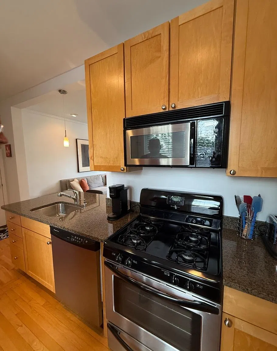 1733 West Balmoral Avenue #3A — Photo 3