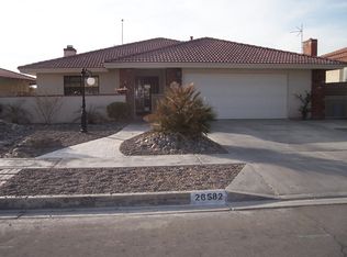 26582 Blue Water Rd, Helendale, CA 92342