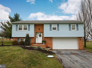 508 Pleasant Valley Rd, Denver, PA 17517