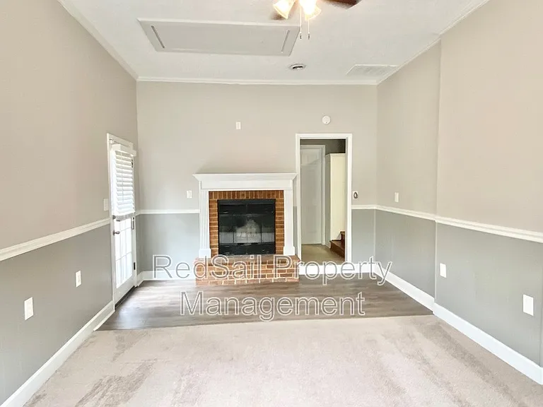 119 Cindy Cir — Photo 10