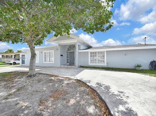 756 W 53rd St, Hialeah, FL 33012