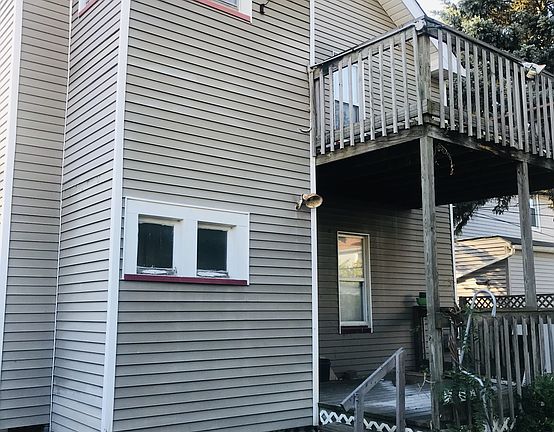 3rd image of 1297 Idlewood Ave