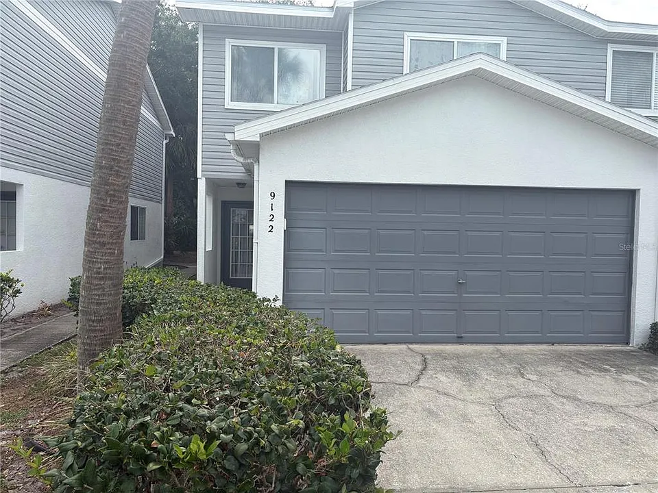 9122 Jakes Path