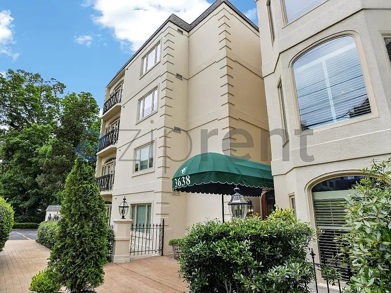 3638 Peachtree Rd NE #206 — Photo 2