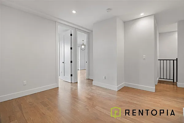 Rented by Rentopia | media 25