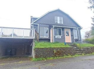 1207 8th St, Bremerton, WA 98337