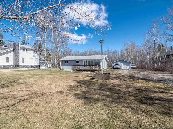 4912 49a Ave, Sunset Pt, AB T0E 0A0
