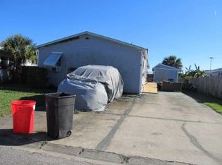 8 Cherrywood Ct, South Daytona, FL 32119
