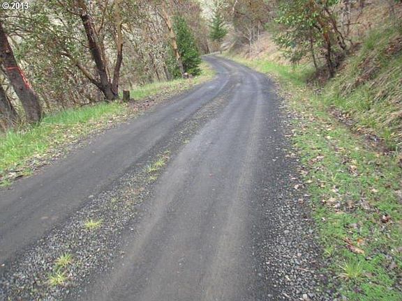 4th image of 345 Sierra Dr