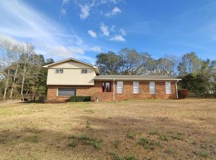 189 Devaughn Rd, Lucedale, MS 39452