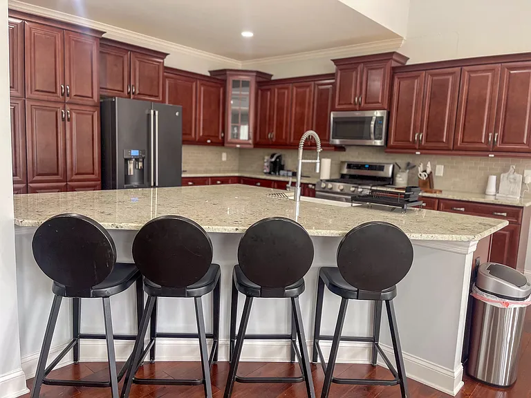 7152 Triple Crown Ln — Photo 7