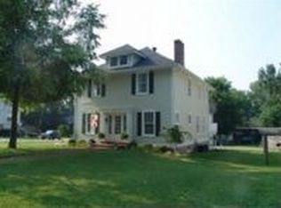 304 W High St, Mount Sterling, KY 40353