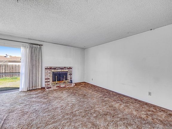5th image of 7342 Brenda Way
