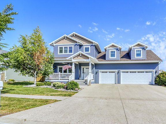 3rd image of 4945 38th Ave S