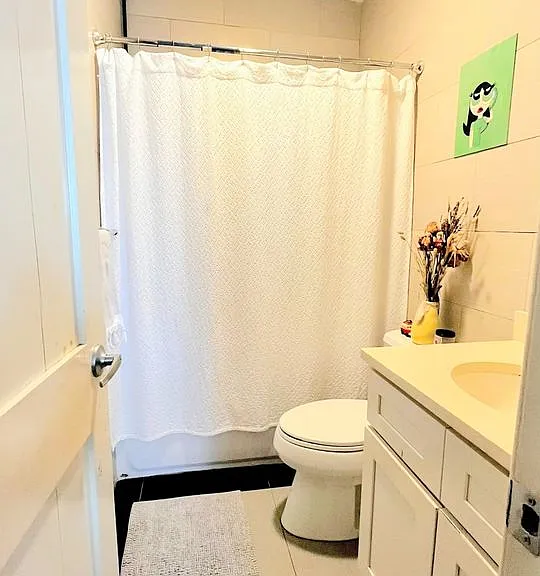 705 Madison St #2 — Photo 8