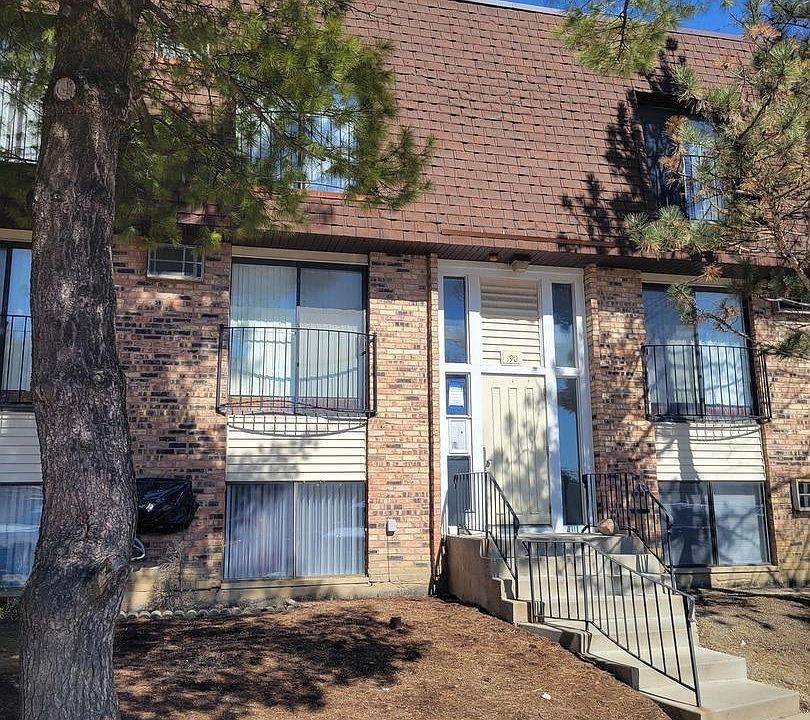 1st image of 190 Waters Edge Dr #202