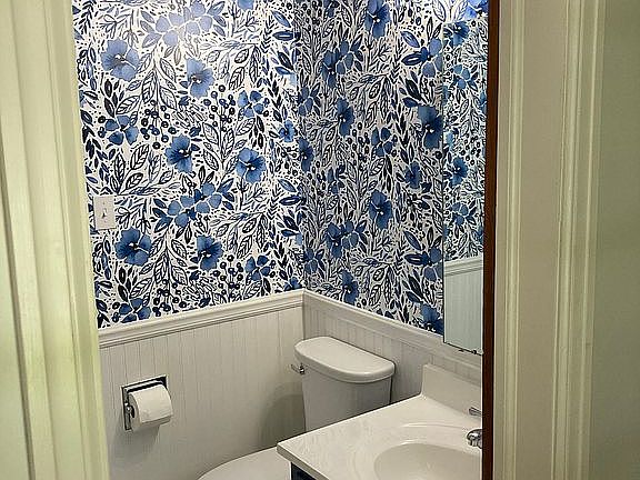 1/2 Bath