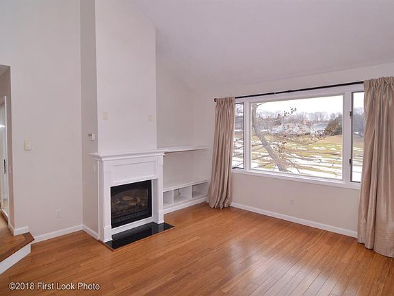 5th image of 76 Valley Green Ct #A