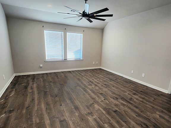 2nd image of 876 Gold Finch Way