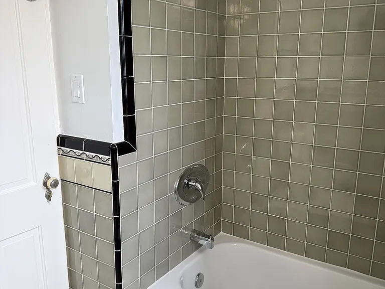 617 W Glenoaks Blvd #617 — Photo 20