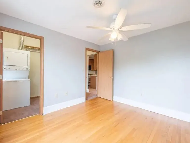 3519 University Ave #201 — Photo 5