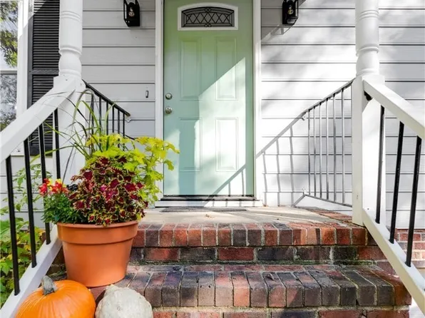 422 Keithwood Ct, North Chesterfield, VA 23236