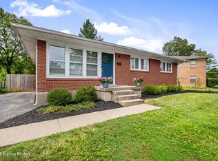 2913 Kings Bridge Rd, Louisville, KY 40220