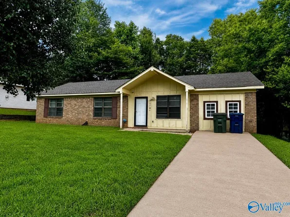 3137 Gayhart Dr NW, Huntsville, AL 35810