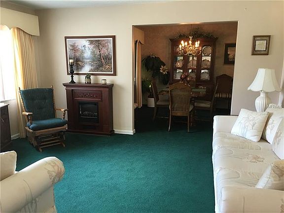 4th image of 3521 Edland Dr